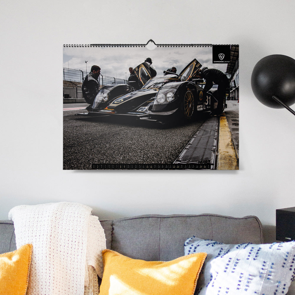 ChromeCars® Wandkalender "BLACK&GOLD - LOTUS Collection" 2025 (DIN A2)