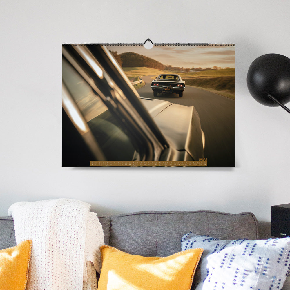 ChromeCars® Wandkalender "The Real Bullitt Charger" 2025 (DIN A2)