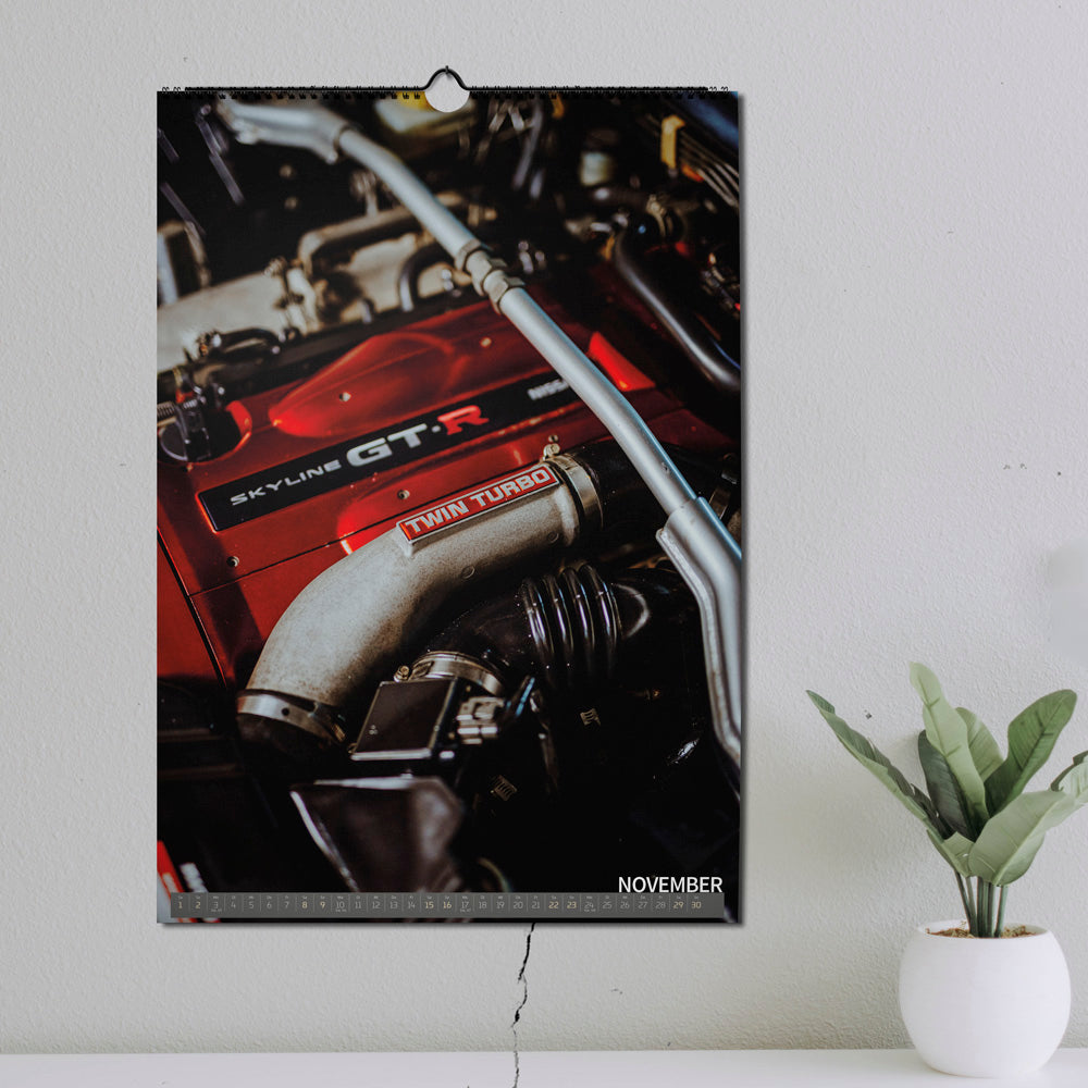 ChromeCars® Wandkalender - Nissan Skyline R34 GT-R V-spec MNPII - 2025 (DIN A2)
