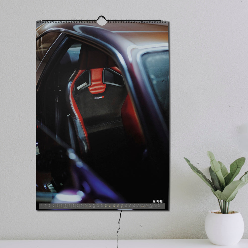 ChromeCars® Wandkalender - Nissan Skyline R34 GT-R V-spec CRS MNPIII - 2025 (DIN A2)