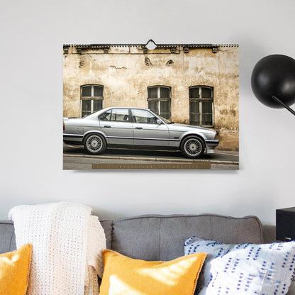 ChromeCars® Wandkalender "Retrospektiv II" 2025 (DIN A2)