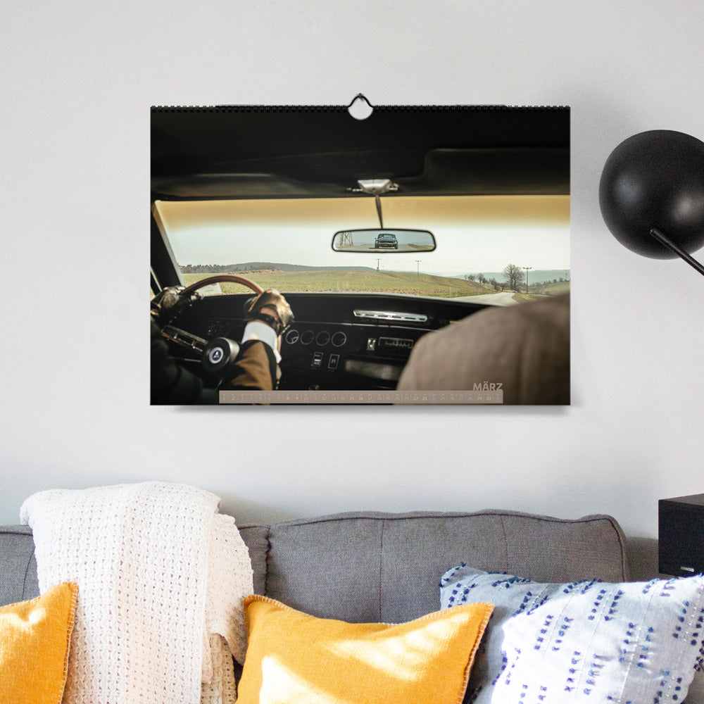 ChromeCars® Wandkalender "The Real Bullitt Charger" 2025 (DIN A2)