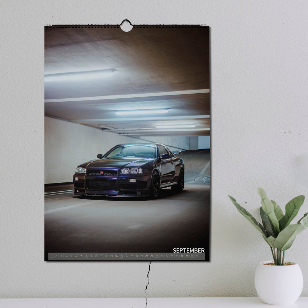 ChromeCars® Wandkalender - Nissan Skyline R34 GT-R V-spec MNPII - 2025 (DIN A2)