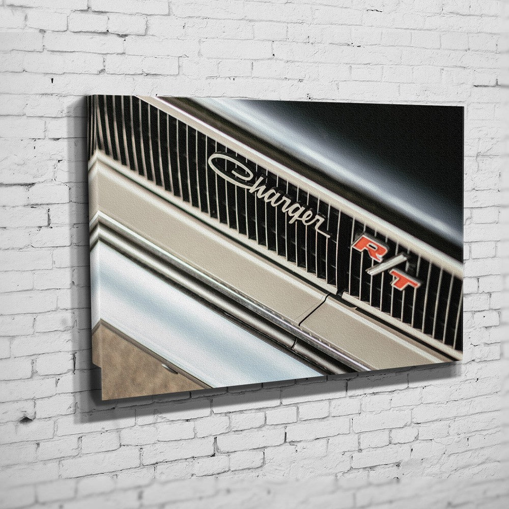 Bullitt Charger – RT Grille Detail auf Leinwand an weißer Ziegelwand