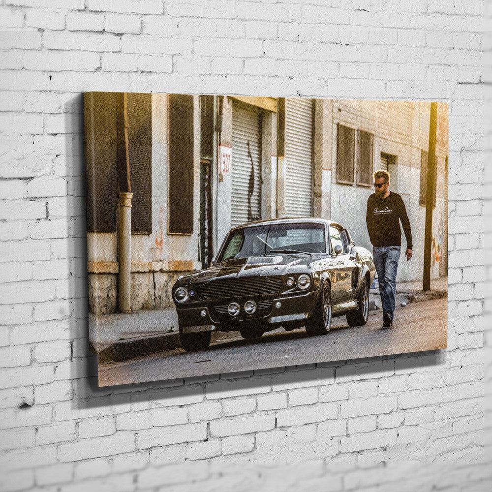Eleanor – Driver Walk auf Leinwand an weißer Ziegelwand