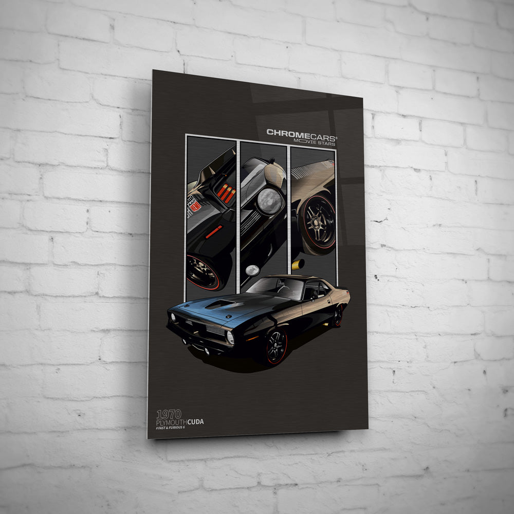 Plymouth Hemi Cuda – Detail Triptych auf gebürstetem Aluminium an weißer Ziegelwand